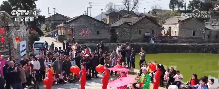 春节假期民众出行及文旅消费热度高涨 彰显中国经济强劲脉动 春节假期民众出行及文旅消费热度高涨 彰显中国经济强劲脉动