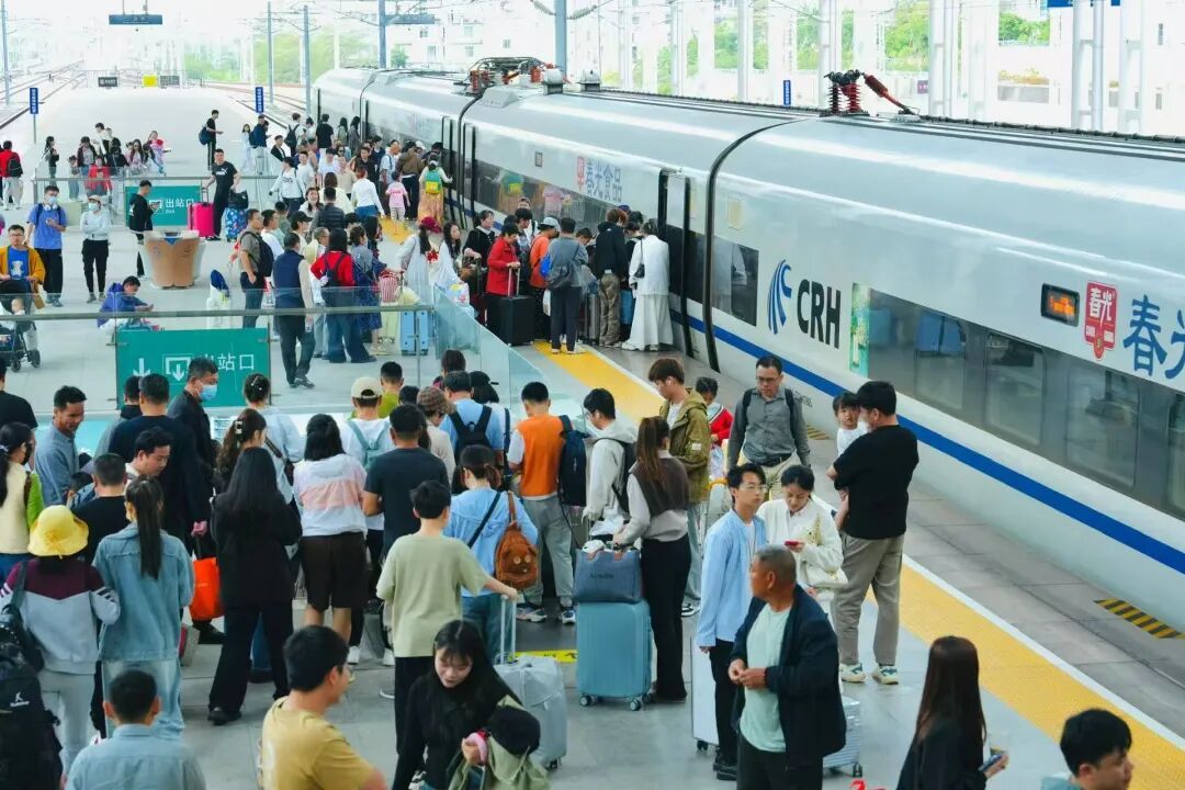封关后首个春节假期,海南铁路、民航发送旅客均突破190万人次 封关后首个春节假期,海南铁路、民航发送旅客均突破190万人次