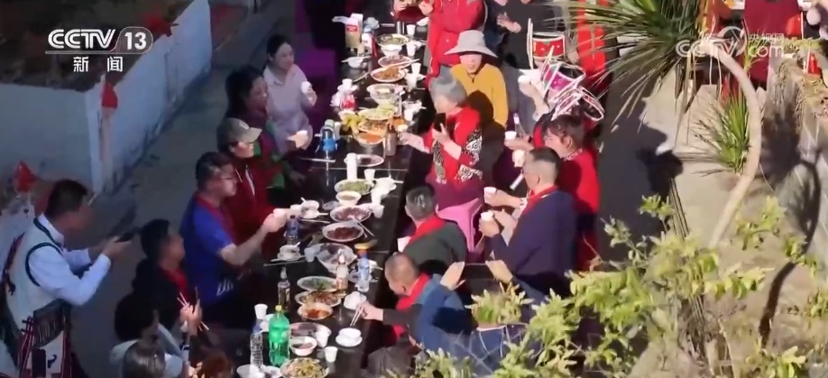 贴心服务激活新春假日银发消费“热引擎” 以服务升级为银发经济注入新动能