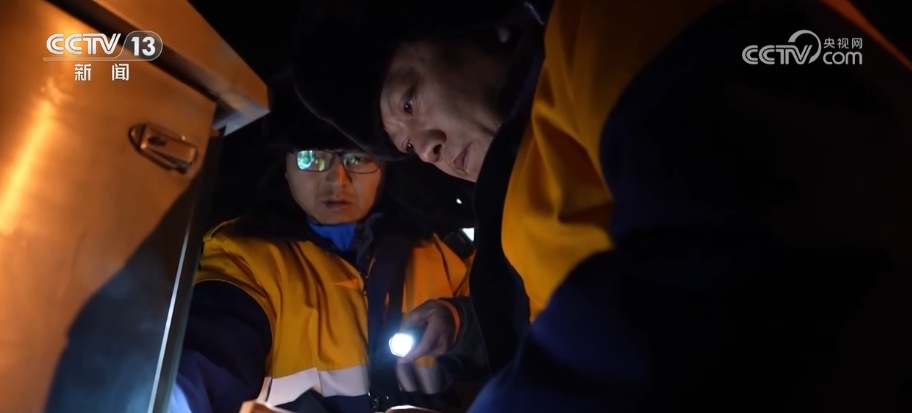 构建“人防+物防+技防”立体防控筑牢春运安全网让旅客返程之旅更顺畅