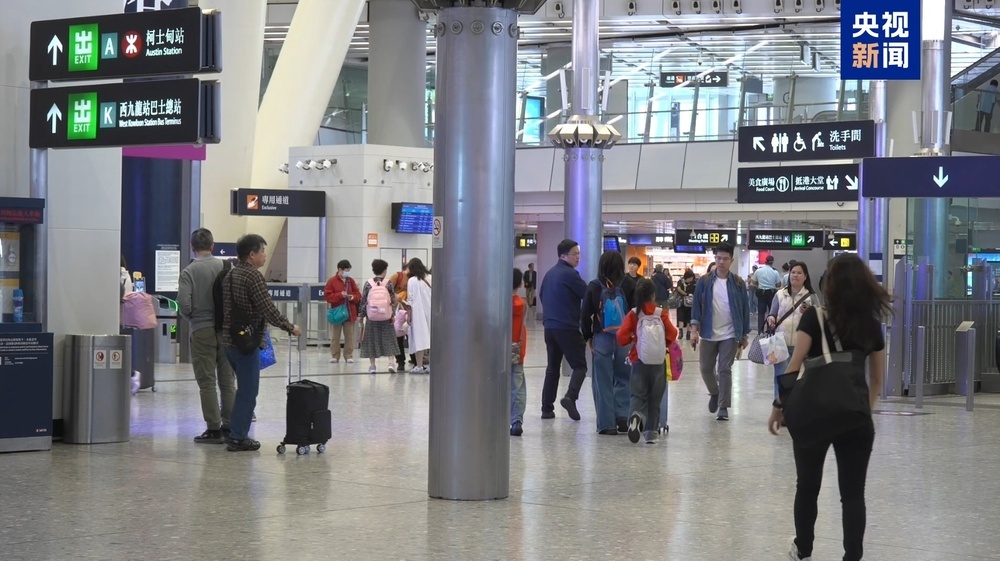 春节假期香港迎来150万人次内地旅客 春节假期香港迎来150万人次内地旅客