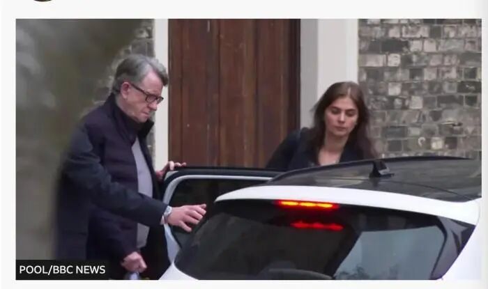 英国前驻美大使被捕，曾因与爱泼斯坦有关系被解职