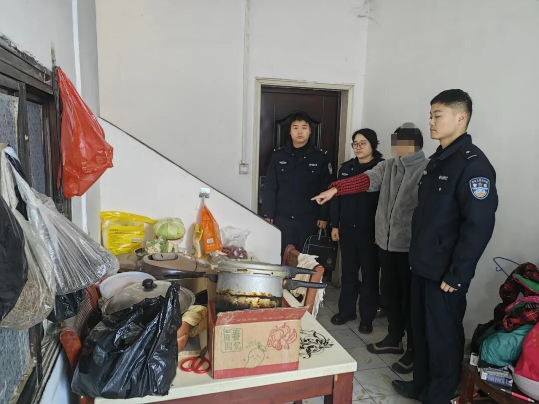 如此“闺蜜档”？563元“过节费”换来双双刑拘