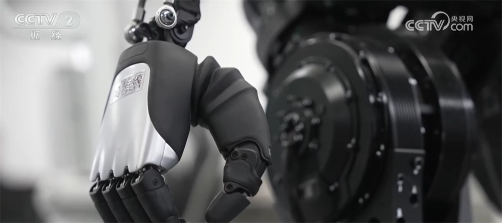 春节假期消费观察｜消费旺、出游火、年味足 亮眼数据彰显新年“开门红”