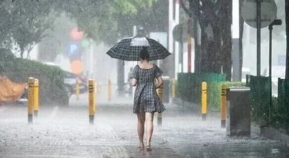 广东将迎今年首轮强对流天气,局地暴雨伴雷电 广东将迎今年首轮强对流天气,局地暴雨伴雷电