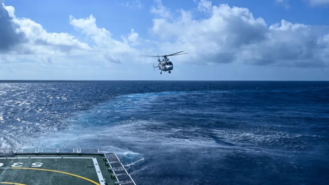 砺剑海天！大图直击海警舰艇编队训练现场