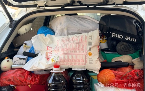 300多天只为欢聚2小时!冰箱都变老了!监控下的催泪一幕! 300多天只为欢聚2小时!冰箱都变老了!监控下的催泪一幕!