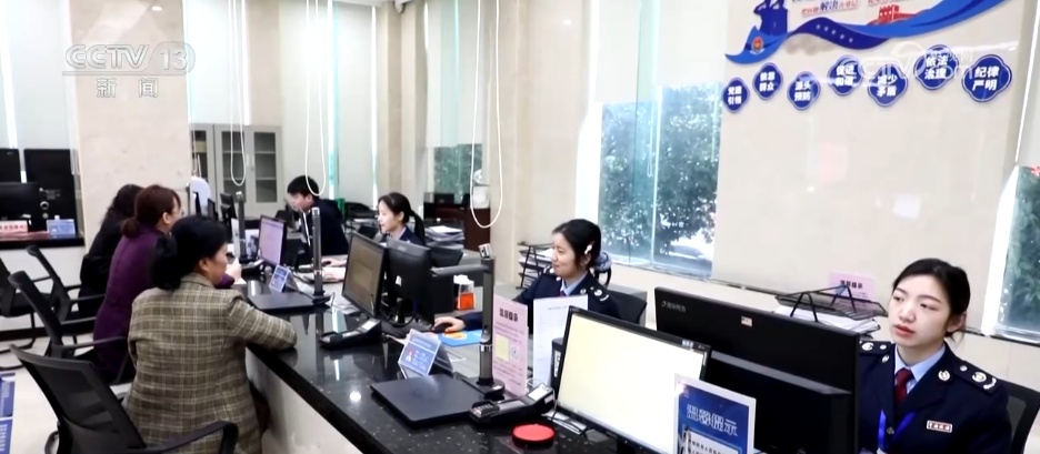 解锁基层“数治密码” “指尖上”的政务服务更便民更利民 解锁基层“数治密码” “指尖上”的政务服务更便民更利民