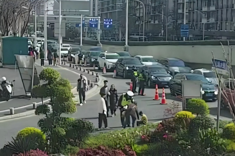 “你是骗子吧？”一句质疑背后的暖心警事