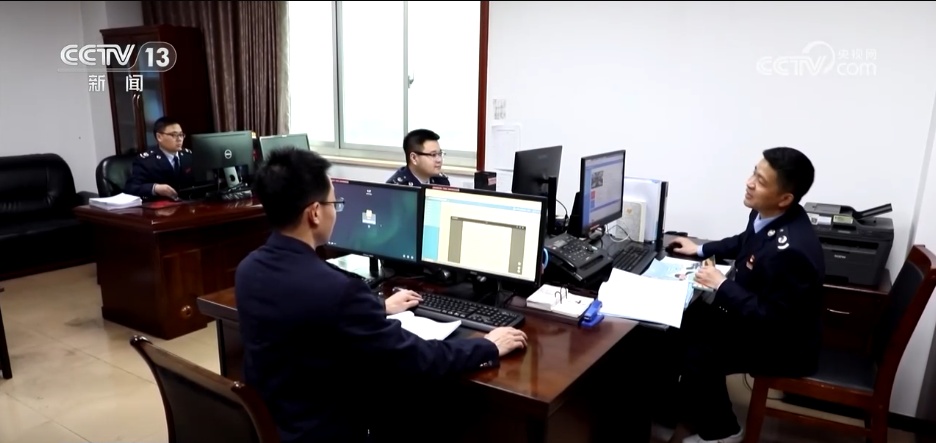 解锁基层“数治密码” “指尖上”的政务服务更便民更利民 解锁基层“数治密码” “指尖上”的政务服务更便民更利民