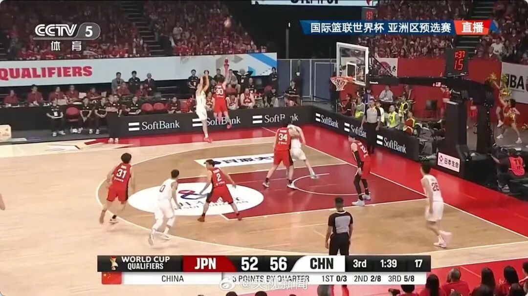 逆转战胜日本队！中国男篮半场落后14分，在日本主场上演绝地反击