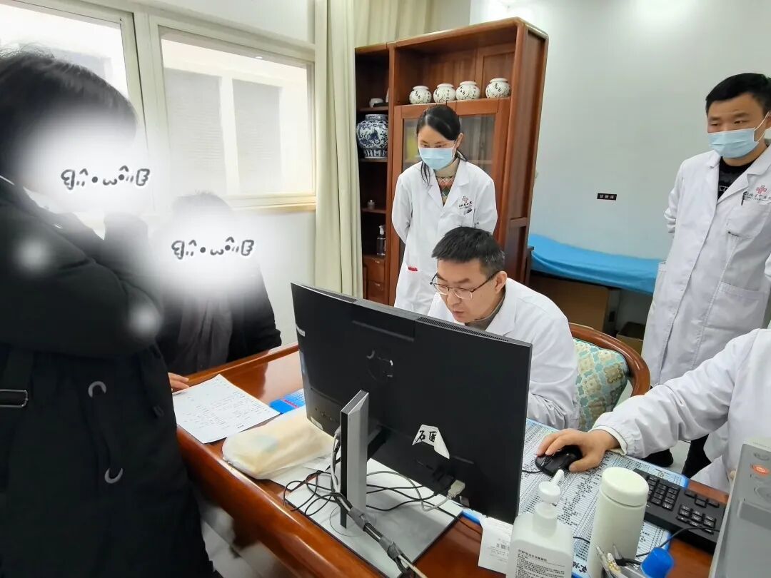 节后门诊爆满,这种“神器”火了!有人用后呕吐、厌食,医生紧急提醒 节后门诊爆满,这种“神器”火了!有人用后呕吐、厌食,医生紧急提醒