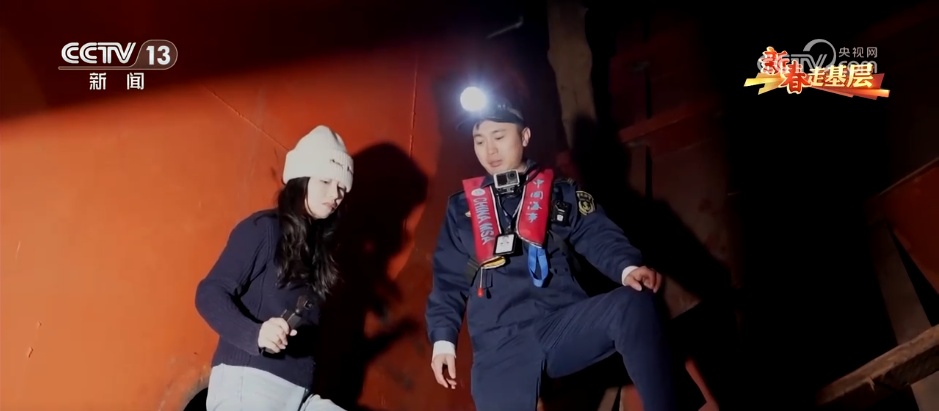 守护长江水上安澜 描绘生态发展绿色画卷