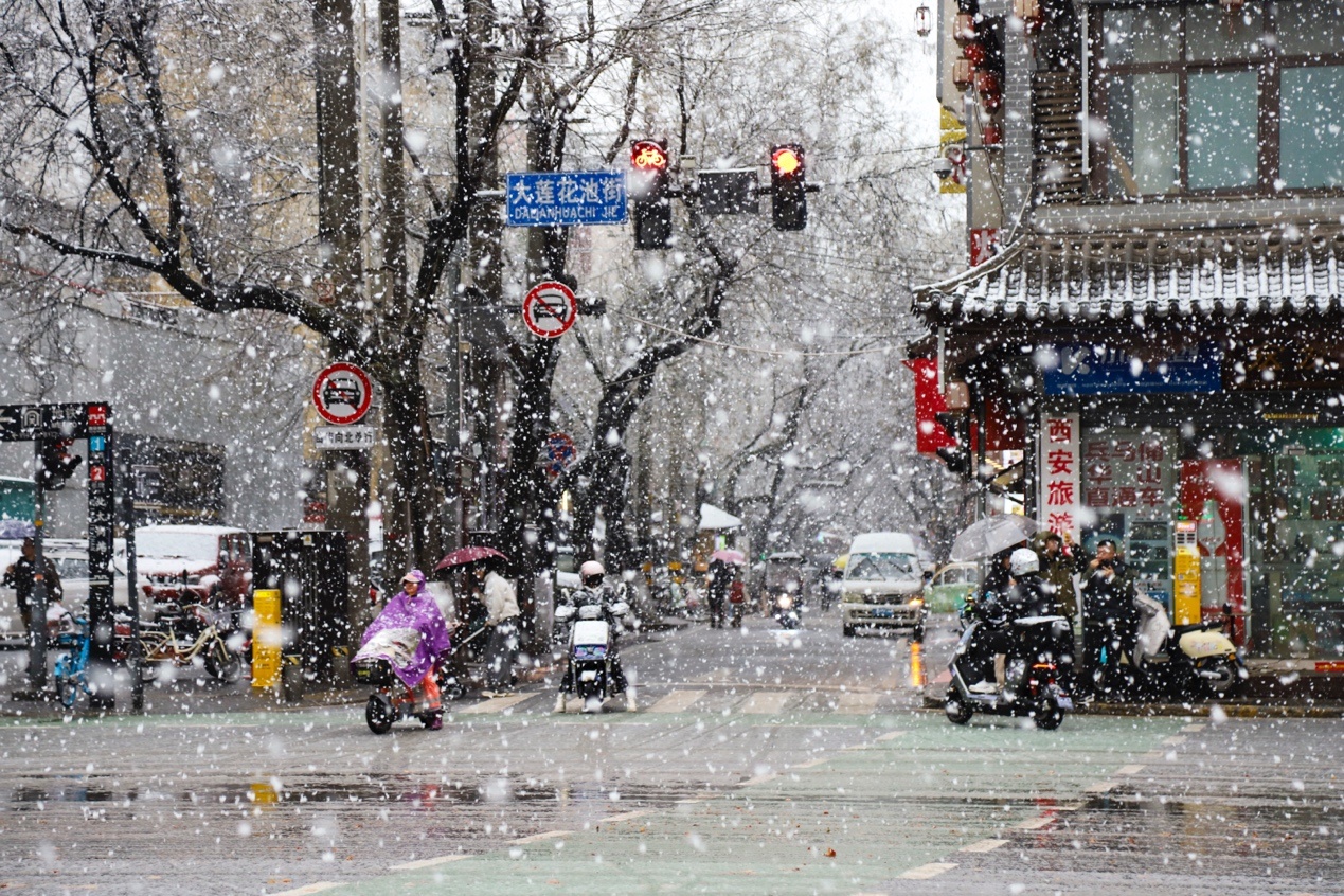 厚衣服先别收，冷空气要返场