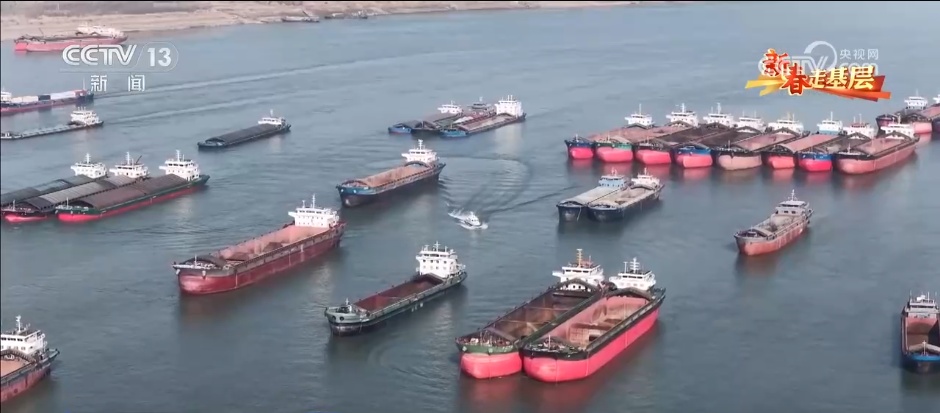 守护长江水上安澜 描绘生态发展绿色画卷