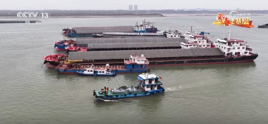 守护长江水上安澜 描绘生态发展绿色画卷