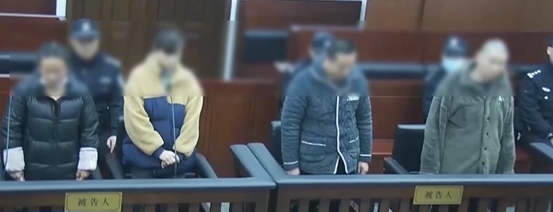 小心!他们在你眼皮底下偷金! 小心!他们在你眼皮底下偷金!