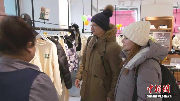 东宁口岸:今年以来出入境人数同比增长45.6% 东宁口岸:今年以来出入境人数同比增长45.6%