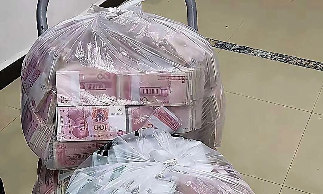 男子用练功券骗走400万余元,已被采取刑事强制措施 男子用练功券骗走400万余元,已被采取刑事强制措施