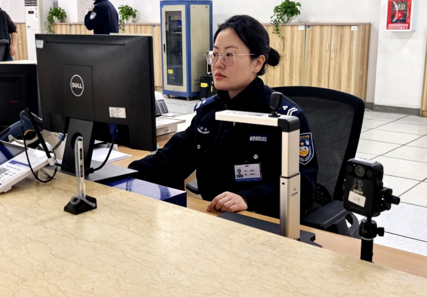 “我在杭州没朋友，你能当吗？”广东男子电话里一句赌气话，杭州有人接住了！万万没想到......