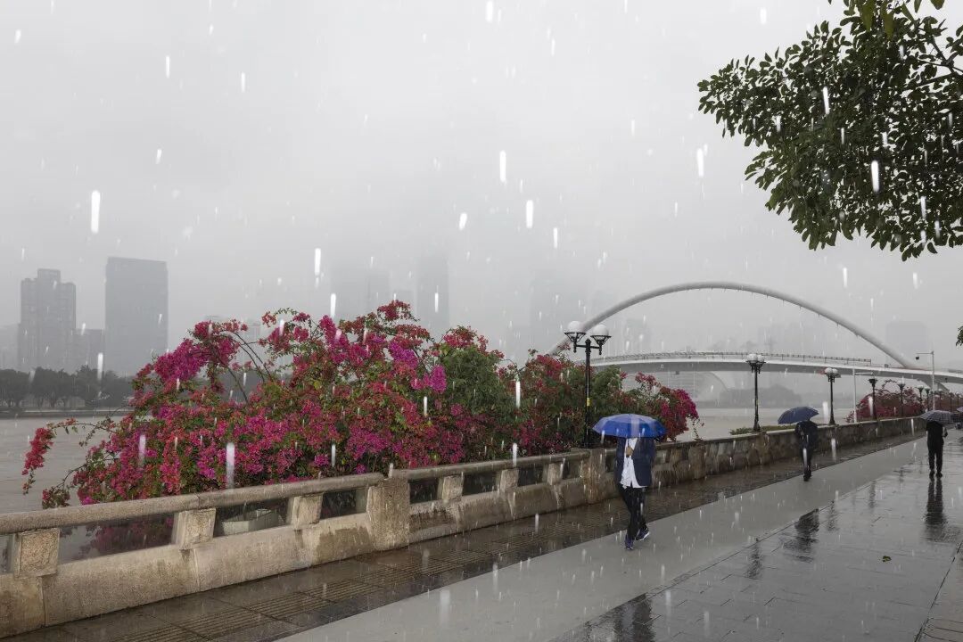 广东马年首场强对流天气登场 广东马年首场强对流天气登场