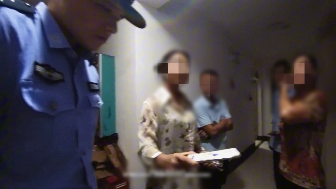 女子捡了手机藏了4个月,失主通过Wi-Fi定位找上门!法院判了:女子要赔失主3800元 女子捡了手机藏了4个月,失主通过Wi-Fi定位找上门!法院判了:女子要赔失主3800元