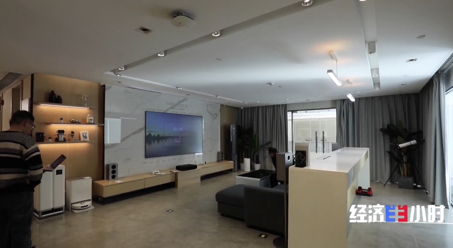 家电装上“AI大脑”,打造“会思考的家”!智能家居开辟消费新蓝海 家电装上“AI大脑”,打造“会思考的家”!智能家居开辟消费新蓝海