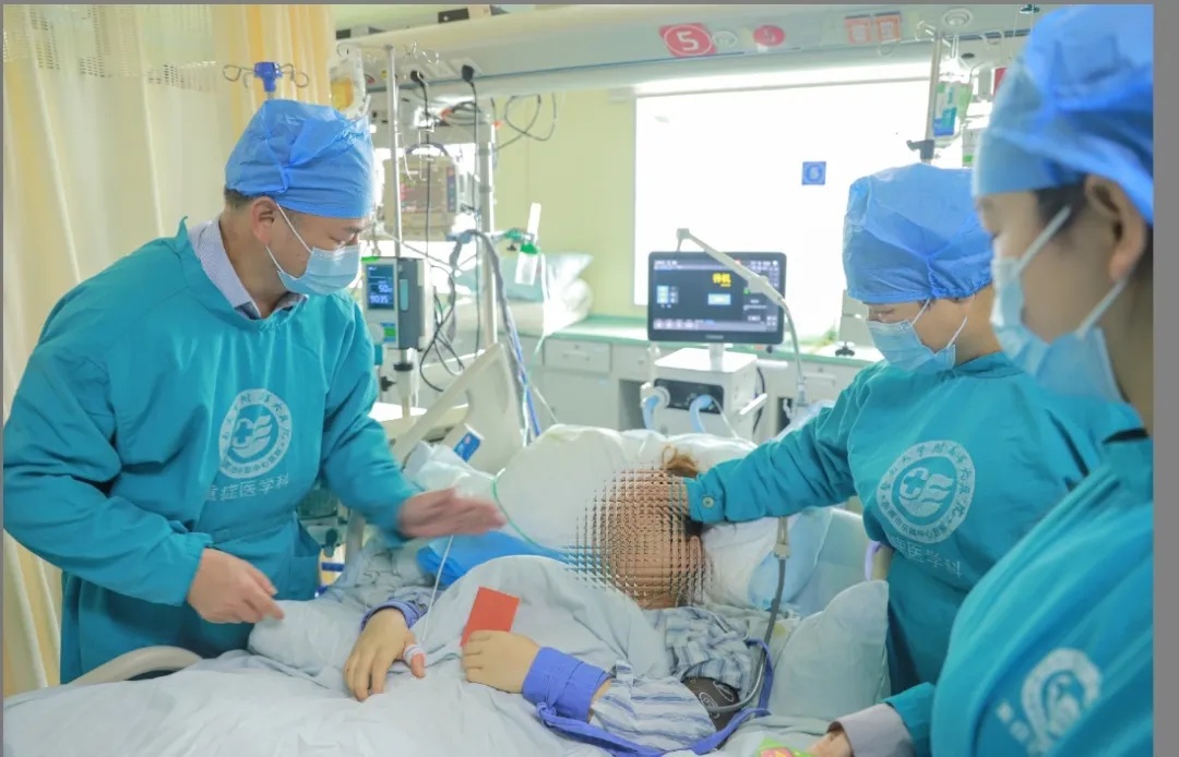 “19岁女生坐硬座31小时返校心脏骤停”,医生:为经济舱综合征 “19岁女生坐硬座31小时返校心脏骤停”,医生:为经济舱综合征