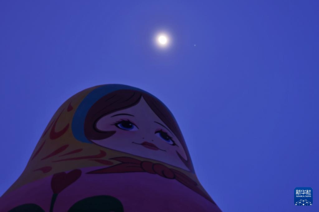 星空相册丨木星伴月来啦,天幕上演“星月对话” 星空相册丨木星伴月来啦,天幕上演“星月对话”