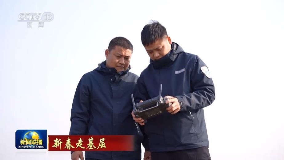 洞庭湖“护鸟人” 为万千羽翼暖冬 洞庭湖“护鸟人” 为万千羽翼暖冬