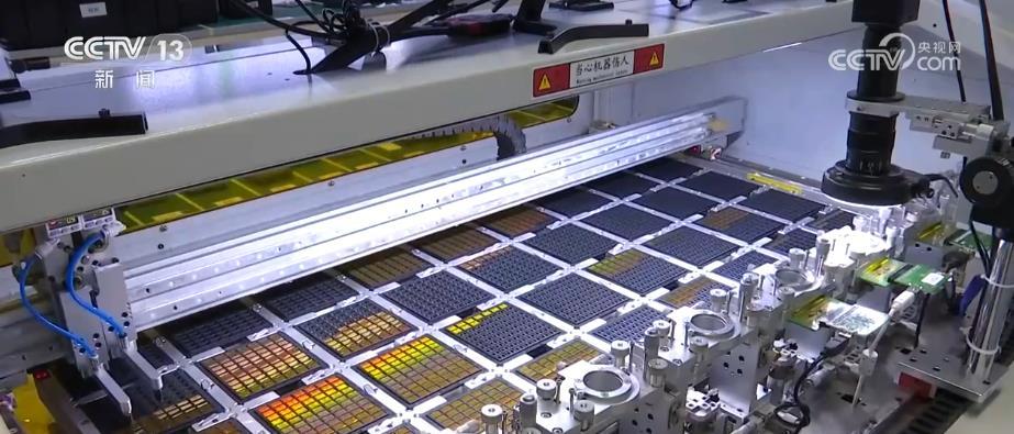 顶压前行 向新向优：中国经济再上新台阶 第二个百年新征程实现良好开局