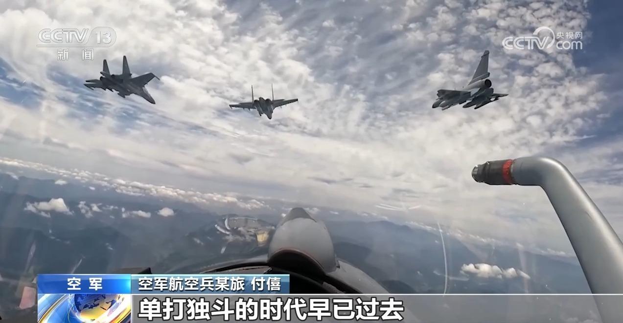 强强对抗→强强联手 东部战区多兵种“聚合”练兵 强强对抗→强强联手 东部战区多兵种“聚合”练兵