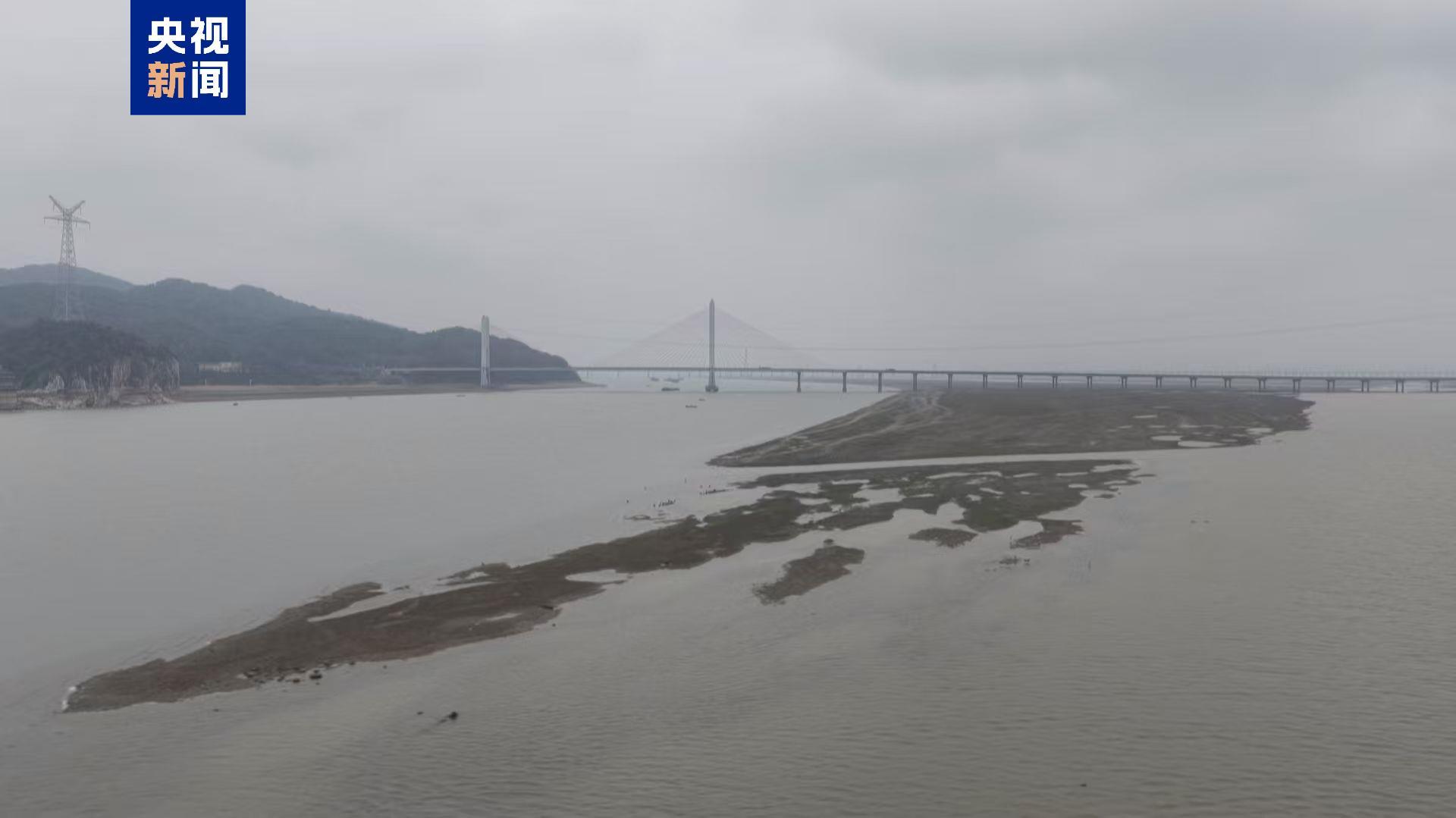 鄱阳湖水位突破8米极枯水位 预计未来一段时期呈波动上涨态势