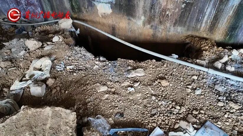 贵阳一小区车库墙体发生垮塌，漏水三年竟结出“钟乳石”，业主：住在楼上心里特别慌