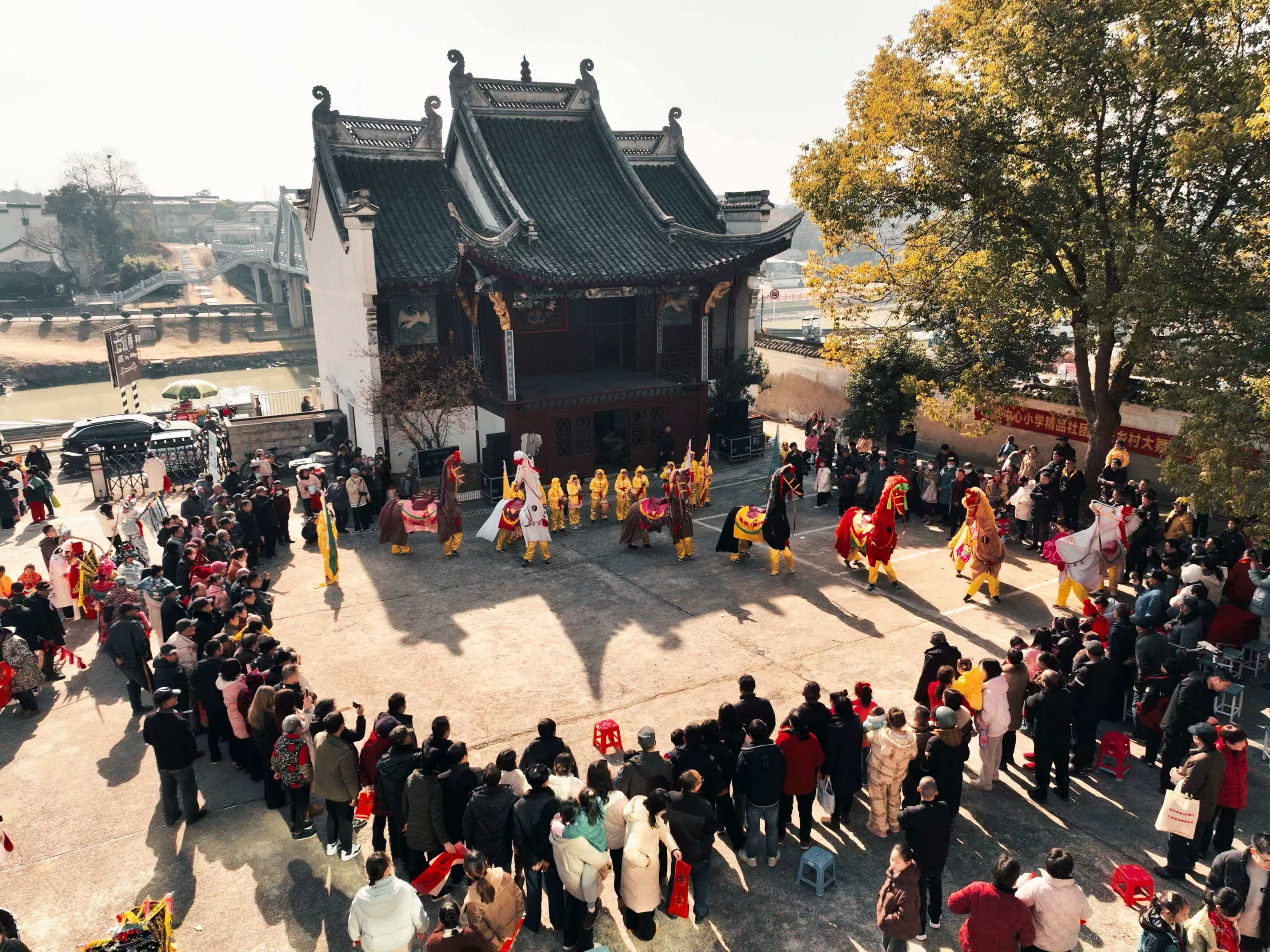 策马太平年,一起来看非遗“东坝大马灯” 策马太平年,一起来看非遗“东坝大马灯”