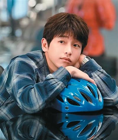 彭昱畅:认真,就是一种值得骄傲的“年少有为” 彭昱畅:认真,就是一种值得骄傲的“年少有为”