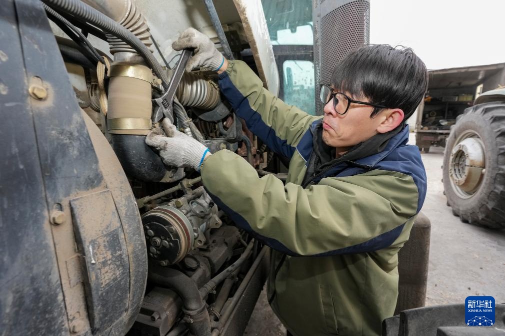 全国产粮第一大省黑龙江进入“备耕时间” 全国产粮第一大省黑龙江进入“备耕时间”