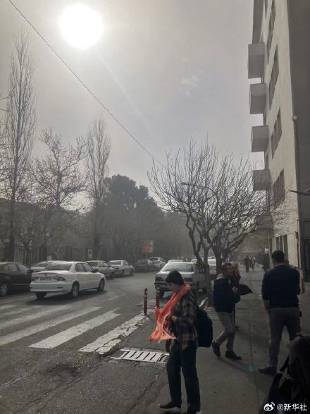 镜头直击德黑兰大学附近袭击现场 镜头直击德黑兰大学附近袭击现场