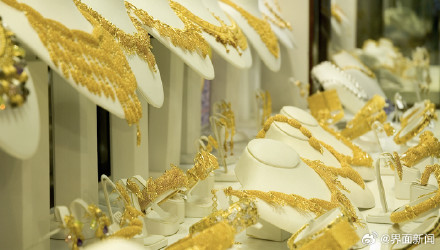 国内金饰价格突破1600元/克 国内金饰价格突破1600元/克