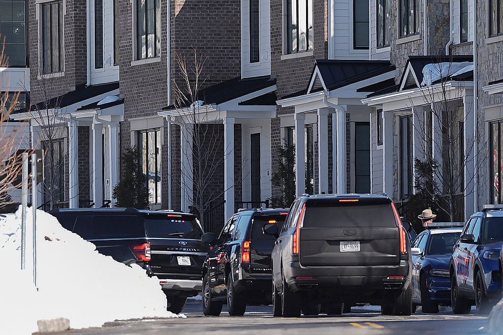 克林顿否认知晓爱泼斯坦罪行 称与其接触有限 克林顿否认知晓爱泼斯坦罪行 称与其接触有限