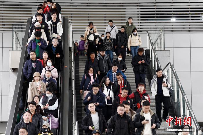 长三角铁路节后客流保持高位运行 3月1日预计发送旅客298万人次