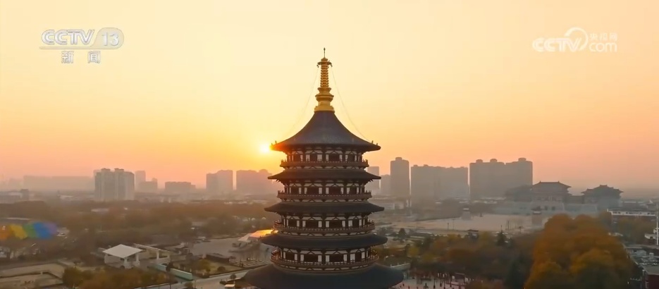 9天旅游总收入突破百亿 千年古城以创意为“核”唤醒文旅新活力 9天旅游总收入突破百亿 千年古城以创意为“核”唤醒文旅新活力