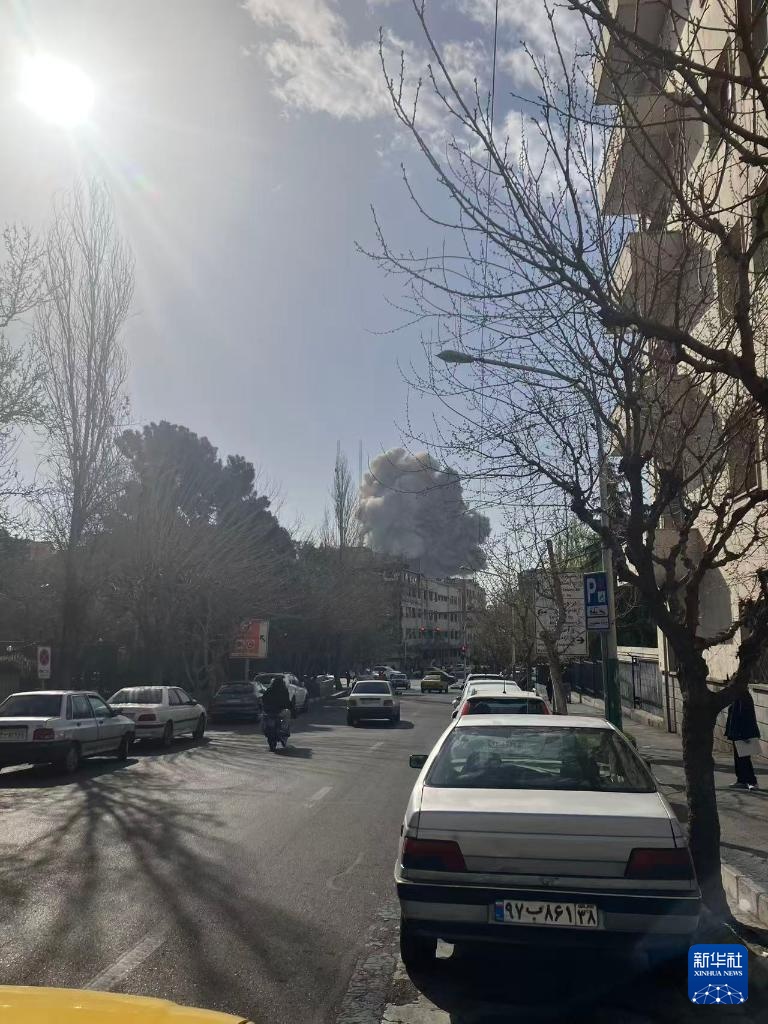 伊朗德黑兰大学附近袭击现场