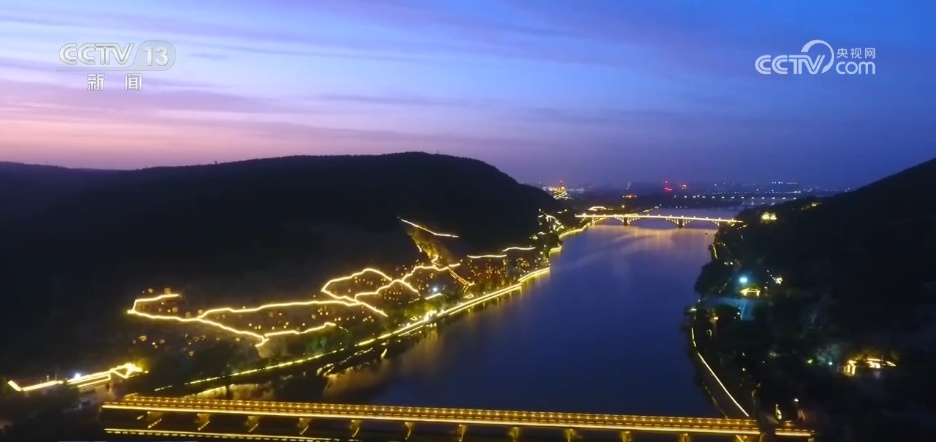 9天旅游总收入突破百亿 千年古城以创意为“核”唤醒文旅新活力 9天旅游总收入突破百亿 千年古城以创意为“核”唤醒文旅新活力