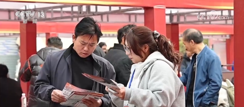 “线上+线下+AI智能”融合助力“春风” 各地复工复产按下“加速键”