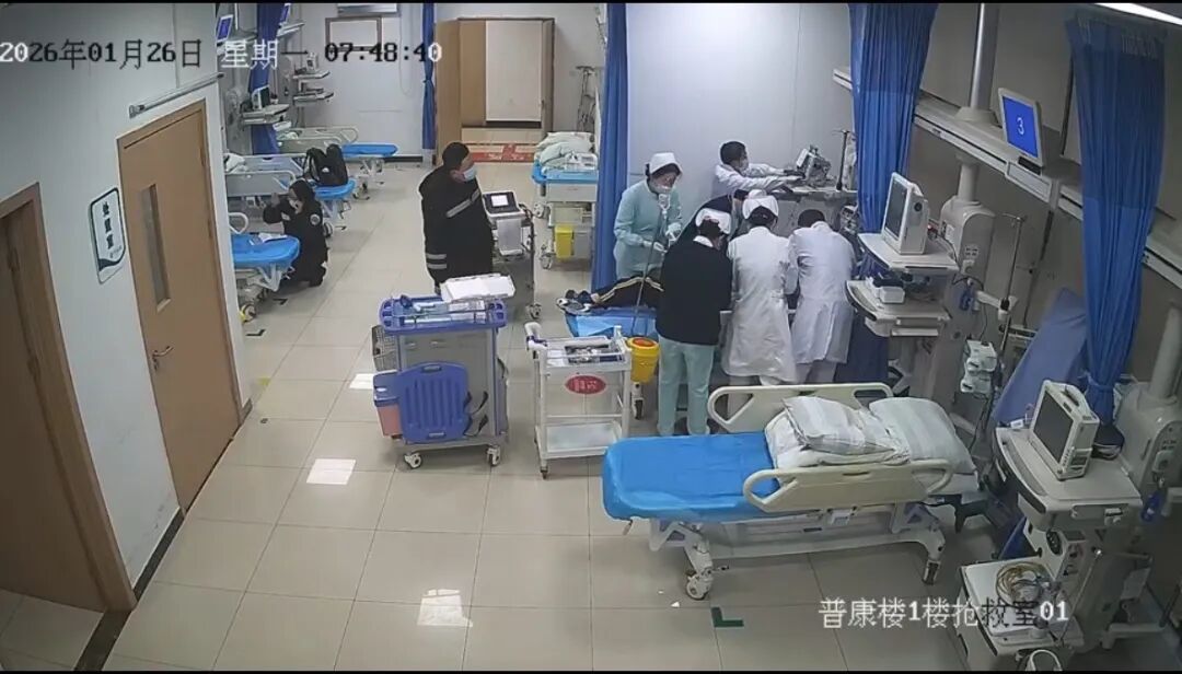 死亡率70%！15岁男孩突然倒在上学路上，医生：这些习惯叠加“埋雷”隐患