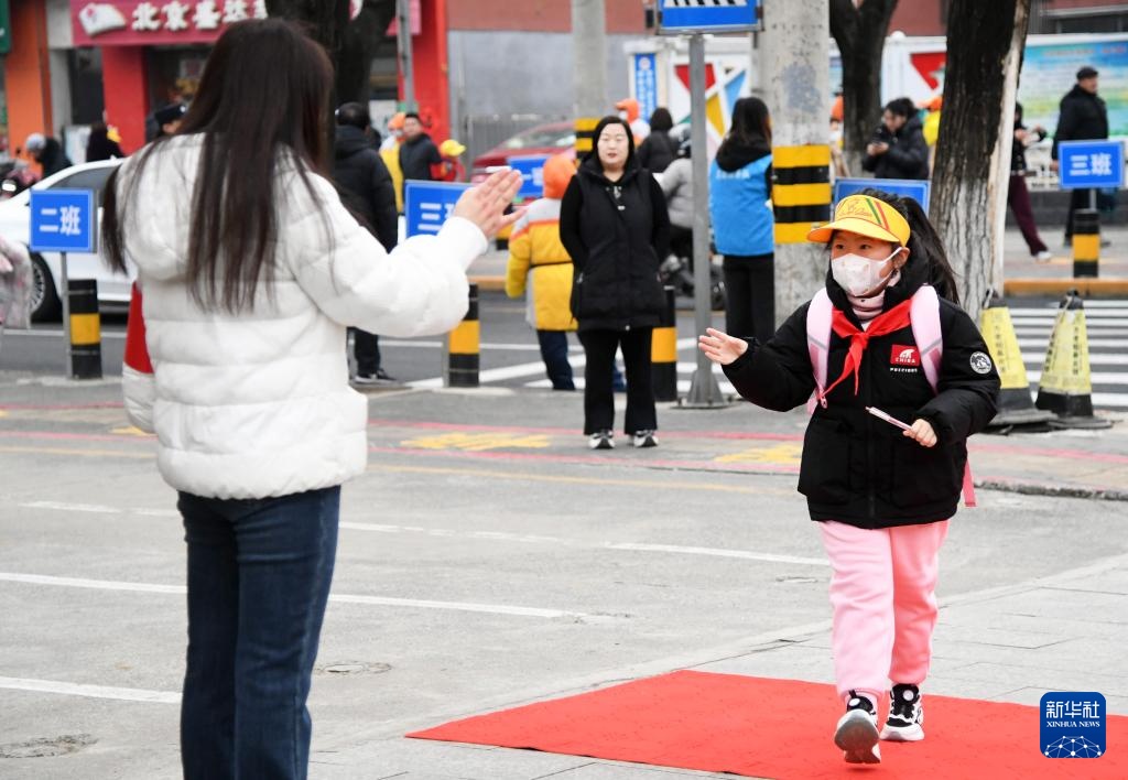 北京:迎接新学期 北京:迎接新学期