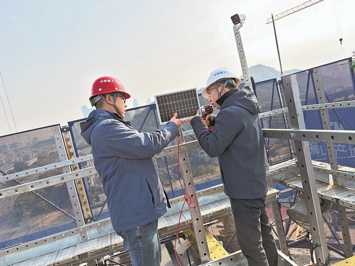 95后的年轻人让建筑工地变“聪明” 95后的年轻人让建筑工地变“聪明”