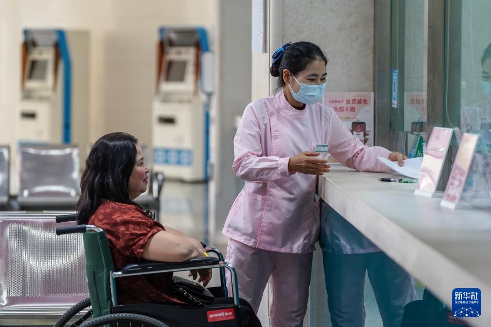 中越边境:仁心医术搭建“健康桥梁” 中越边境:仁心医术搭建“健康桥梁”