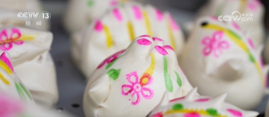 指尖技艺“蒸”出红火年味 特色美食撬动乡村振兴大产业